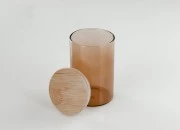 Staklena okrugla teglica 65x100mm, sa drvenim poklopcem sa sigurnosnom gumicom Staklena okrugla teglica 65x100mm, sa drvenim poklopcem sa sigurnosnom gumicom-slika_360