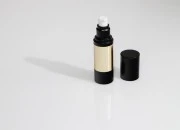 Luksuzna Airless akrilna bočica 30mL sa aluminijumskom oblogom, pumpicom za kreme i zatvaračem