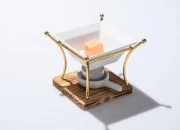 Metalni osveživač prostora sa drvenom osnovom, keramičkom kašikom i posudom za voskove i ulja-slika_360