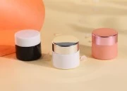Staklena teglica 10mL za kreme u različitim bojama - bez zatvarača