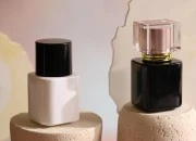 Staklena luksuzna bočica za parfeme 30 ml (15/400) u crnoj ili beloj boji