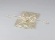 Bele satenske vrećice-slika_360