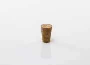 Konusni čep od prirodne plute 28x19/13 mm - za prečnik 16 mm Konusni čep od prirodne plute 28x19/13 mm - za prečnik 16 mm