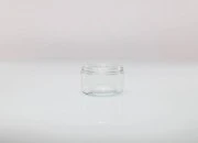 Plastična providna kutijica 180mL sa belim sigurnosnim zatvaračem - 12 kom Plastična providna kutijica 180mL sa belim sigurnosnim zatvaračem - 12 kom