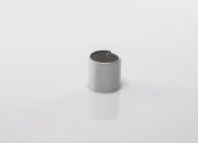 Plastični srebrni mat disk top zatvarač sa aluminijumskom presvlakom, i sa crnim diskom PP 24-slika_360