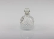 Staklena flašica sa reljefom 105mL