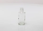 Staklena providna bočica 50mL za ulje Staklena providna bočica 50mL za ulje