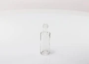 Staklena flaša Dorica* 40mL sa grlom PP18