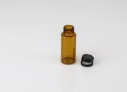 Braon staklena bočica 10mL sa crnim plastičnim zatvaračem sa sigurnosnim zatvaranjem Braon staklena bočica 10mL sa crnim plastičnim zatvaračem sa sigurnosnim zatvaranjem