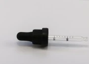 Pipeta od 30mL sa crnim širokim sigurnosnim zatvaračem, oznakama za zapreminu i crnom MAT ili crnom sjajnom gumicom - pojedinačno pakovanje Pipeta od 30mL sa crnim širokim sigurnosnim zatvaračem, oznakama za zapreminu i crnom MAT ili crnom sjajnom gumicom - pojedinačno pakovanje-slika_360