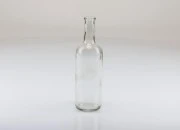 Staklena providna flaša 200mL Staklena providna flaša 200mL