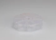 Plastična okrugla kutijica sa 8 mesta, za šljokice i kozmetičku upotrebu Plastična okrugla kutijica sa 8 mesta, za šljokice i kozmetičku upotrebu