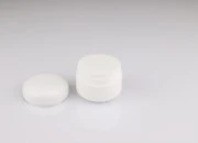 Plastična kutijica 50mL sa duplim dnom, srebrnom linijom na zatvaraču i međupoklopcem - 12 kom Plastična kutijica 50mL sa duplim dnom, srebrnom linijom na zatvaraču i međupoklopcem - 12 kom