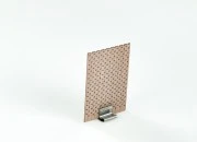 Drveni fitilj 40x60 mm sa metalnom osnovom za sveće - 5 kom Drveni fitilj 40x60 mm sa metalnom osnovom za sveće - 5 kom